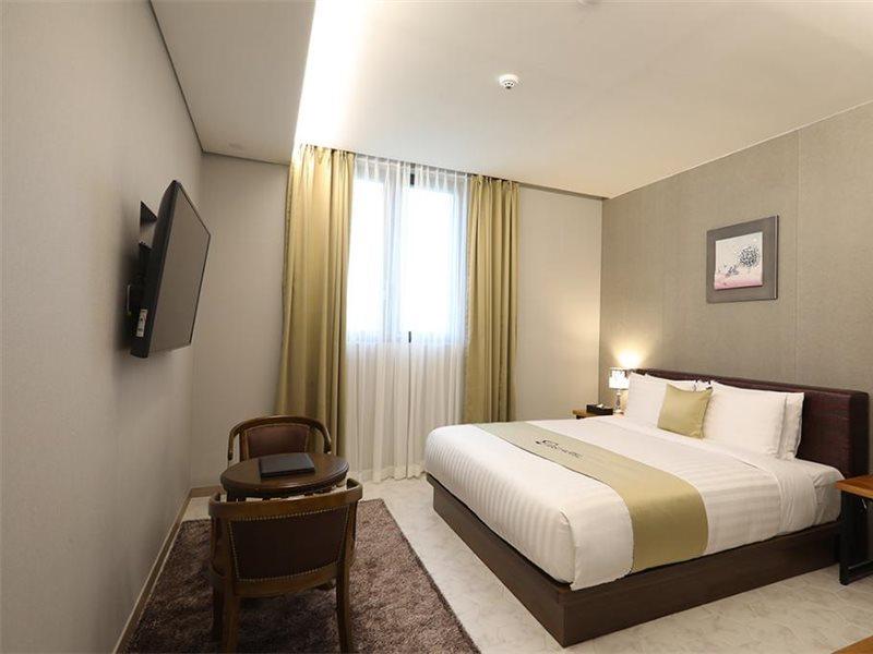 Rest Hotel Gimpo Eksteriør billede