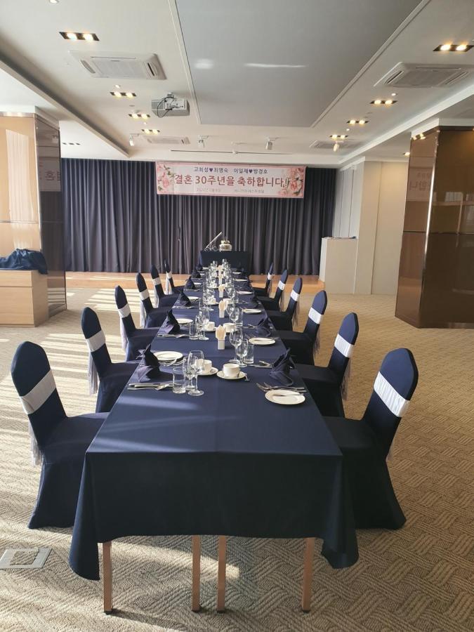 Rest Hotel Gimpo Eksteriør billede